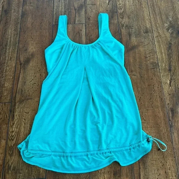 Lululemon 2in1 tank top - Picture 1 of 5